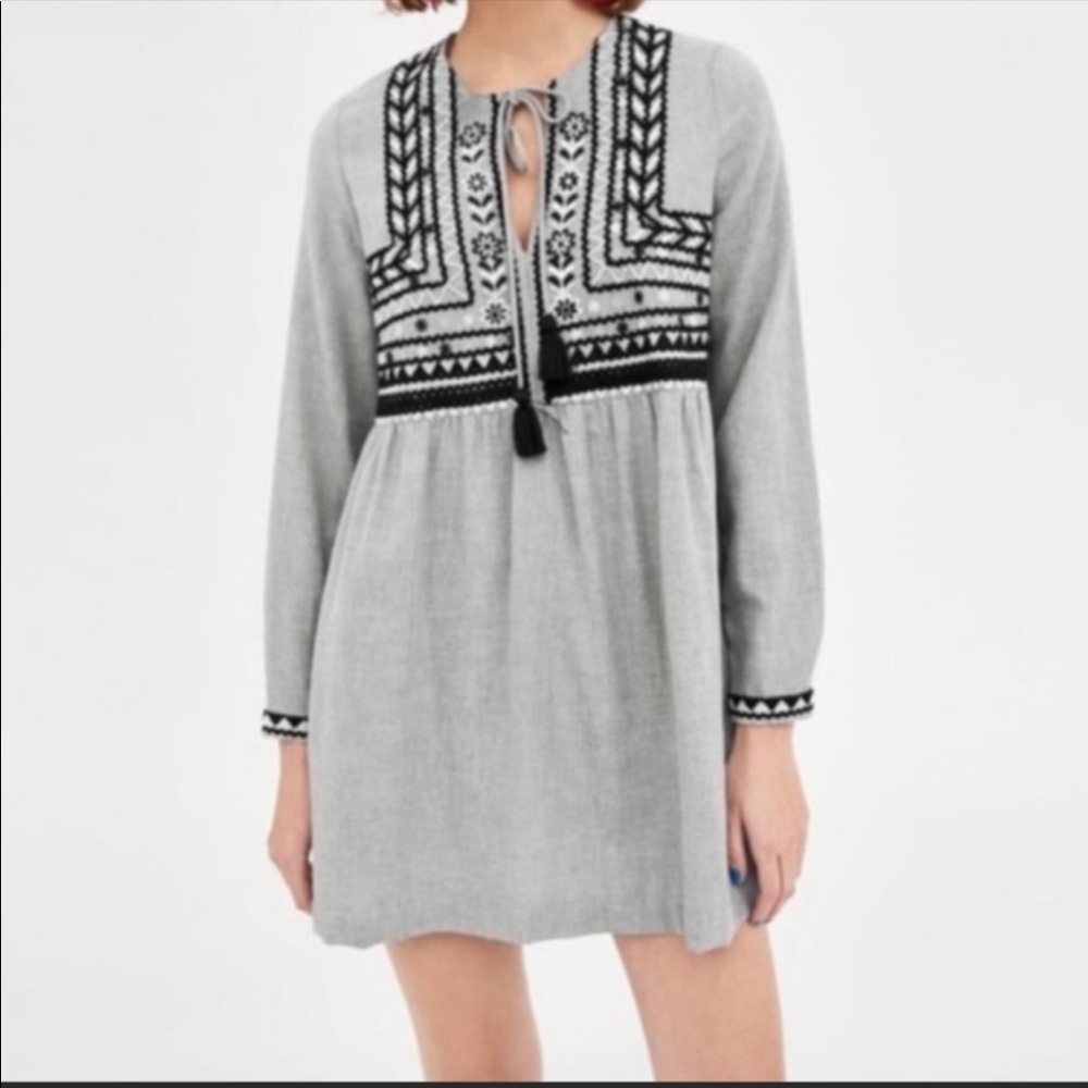 NWT Trf Collection Zara Grey Embroidered Dress (M)